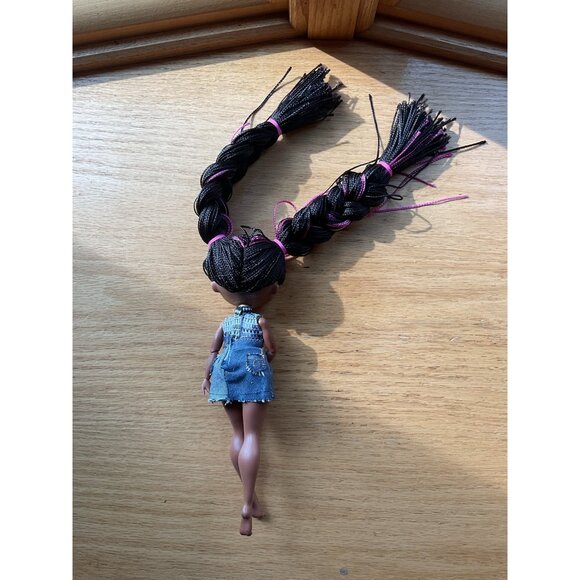 LOL Surprise OMG Fashion Dolls Lot Of 4 with Outfits Articulated - Picture 9 of 12